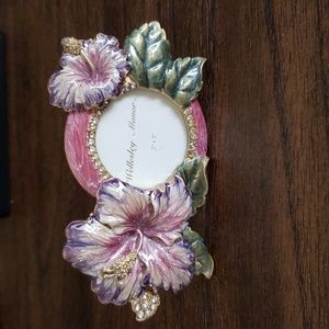 Wellesley Manor picture frame